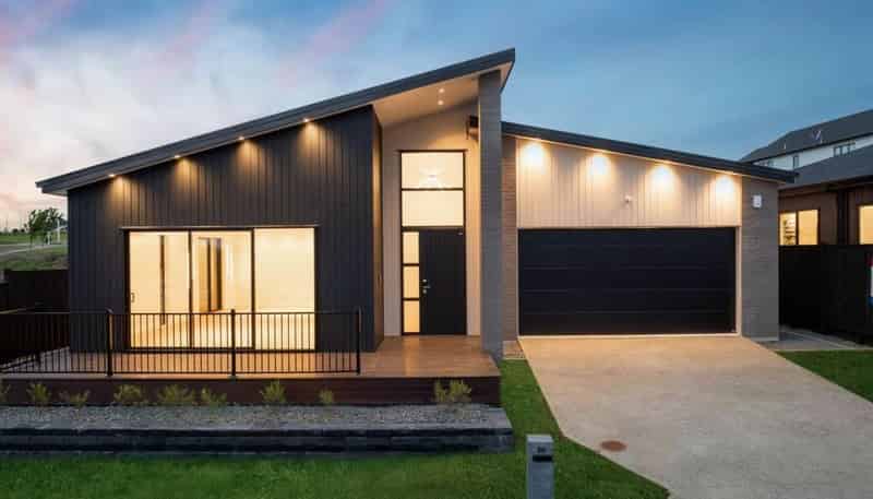 26 Evergreen Parade, Karaka