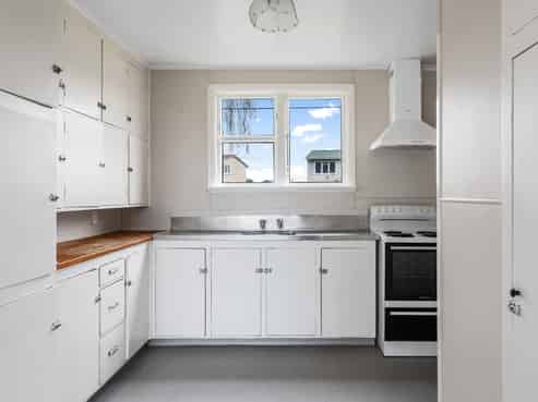 152 Hampshire Street and 1 Brockenhurst Street, Aranui