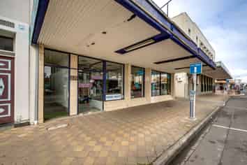 Freehold Commercial Gem with Upside
