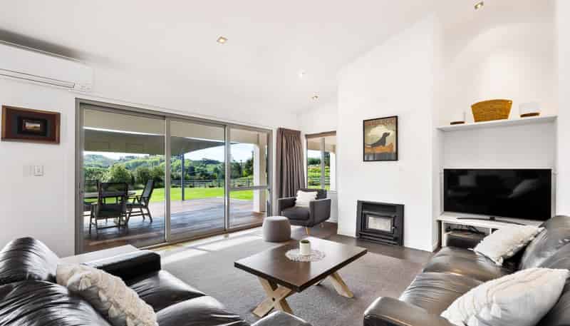 34 Waipuka Road, Waimarama