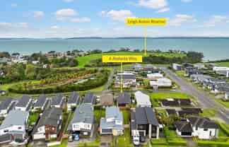 6 Atalanta Way, Beachlands