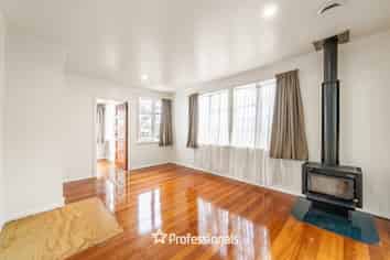 11 Toomath Street, Naenae