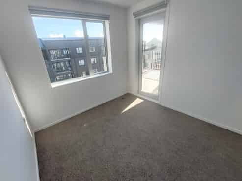 208 Eileen Newey Place, Henderson