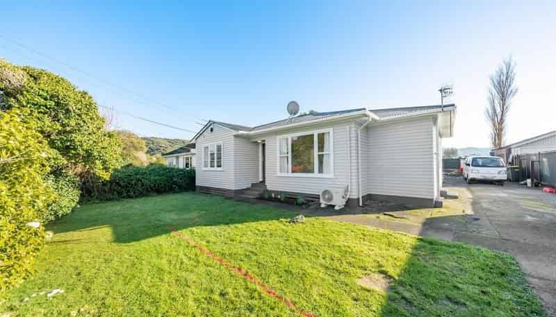 6 Russell Road, Wainuiomata