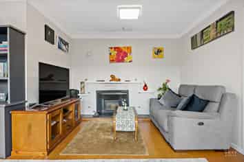 62 Stottholm Road, Titirangi