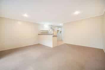 2/17 Harbour View Road, Te Atatu Peninsula