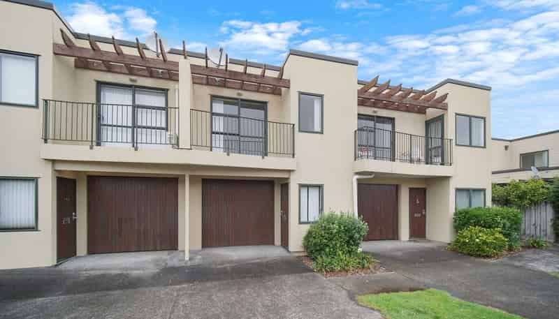 2/17 Harbour View Road, Te Atatu Peninsula