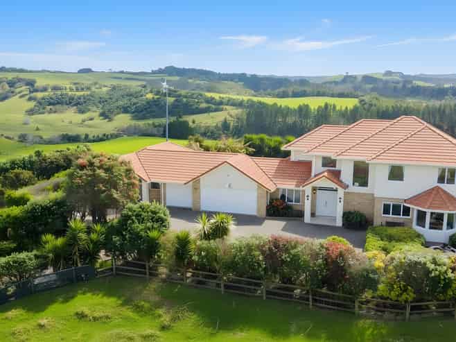 B/2217 South Head Road, South Head, Helensville