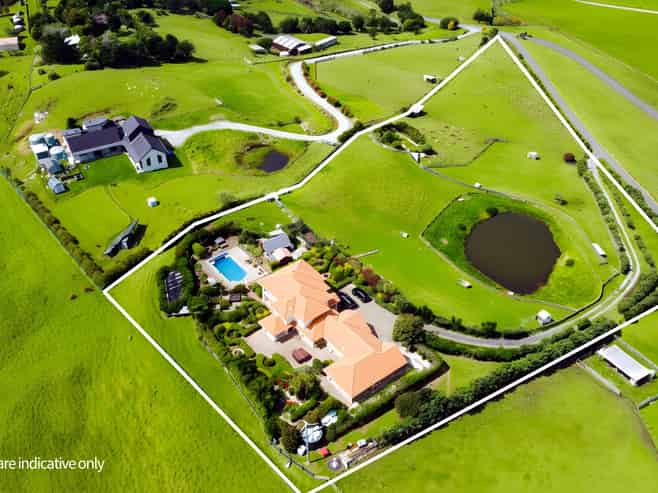 B/2217 South Head Road, South Head, Helensville
