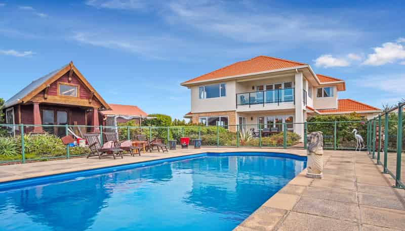 B/2217 South Head Road, South Head, Helensville