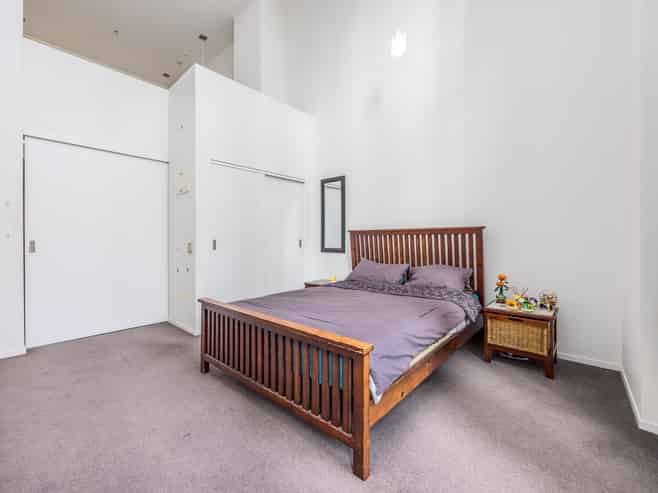 1J/16 Gore Street, Auckland Central