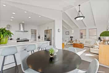 9 Fratley Avenue, Farm Cove