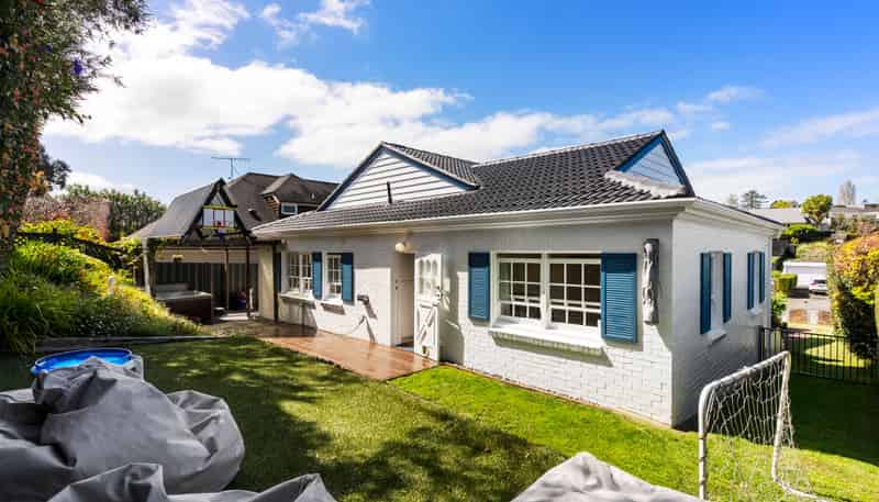 84 Grampian Road, St Heliers