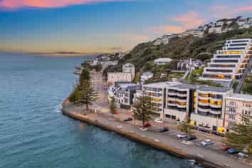 6/310 Oriental Parade, Oriental Bay