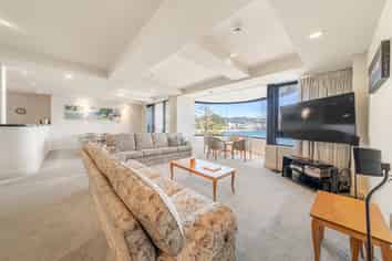6/310 Oriental Parade, Oriental Bay