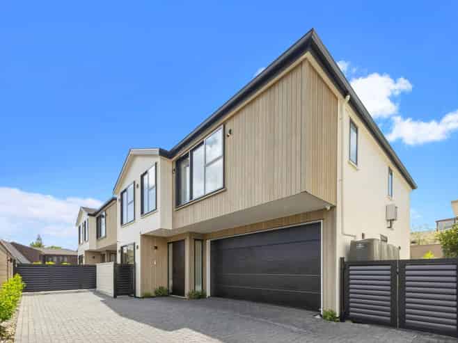 27A King George Avenue, Epsom