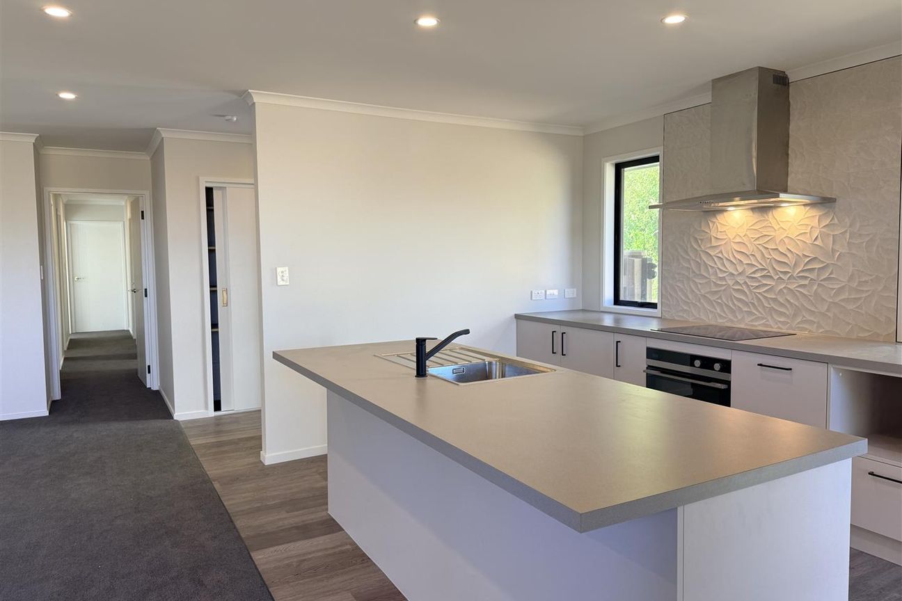 BRAND NEW HOUSE - Widok 5