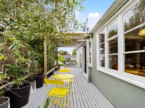 235 Georges Drive, Napier South