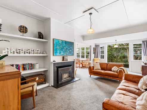 235 Georges Drive, Napier South