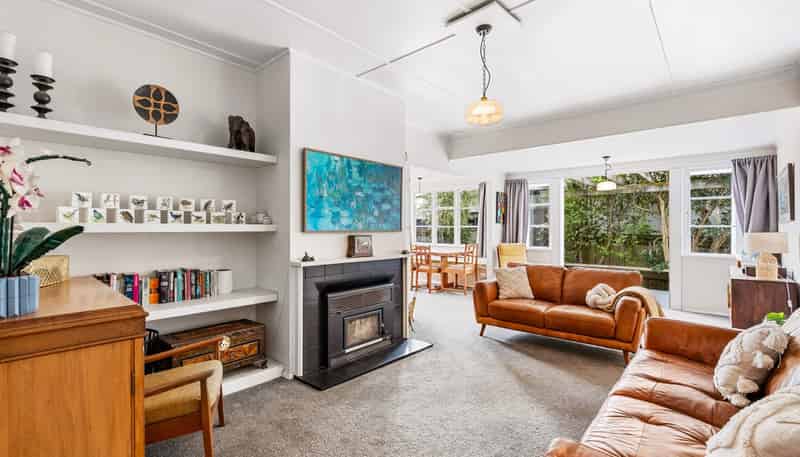 235 Georges Drive, Napier South