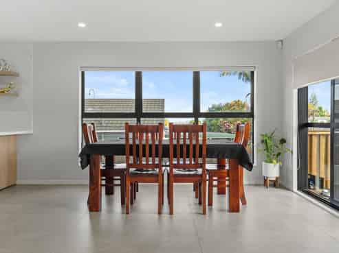 15 Tomlinson Street, Hillpark