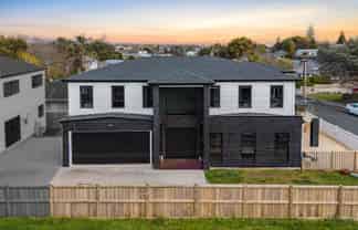 15 Tomlinson Street, Hillpark