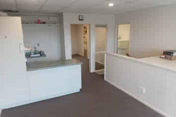 VERSATILE STUDIO WAREHOUSE
