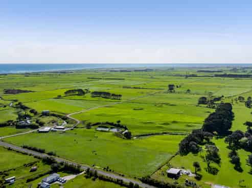 189 Namu Road, Opunake