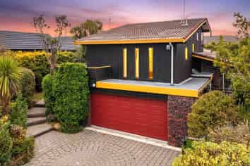 18 Hawkswood Place, Avonhead