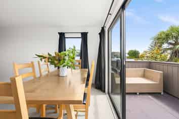 31C The Esplanade, Westshore