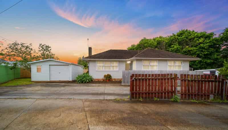 8 Haddon Street, Mangere East