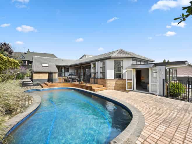 6 Ellerslie Avenue, Chartwell