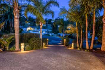 25 Hamilton Road, Surfdale