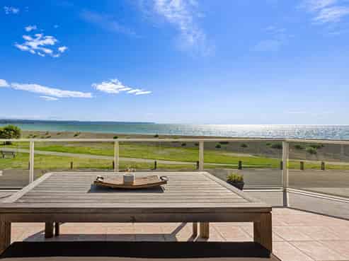 2 North Terrace, Westshore