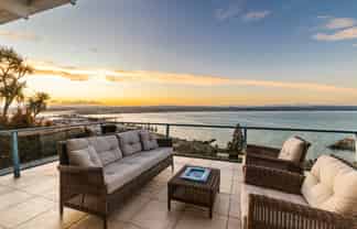 157 Thompson Road, Bluff Hill
