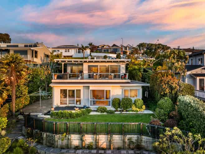 157 Thompson Road, Bluff Hill