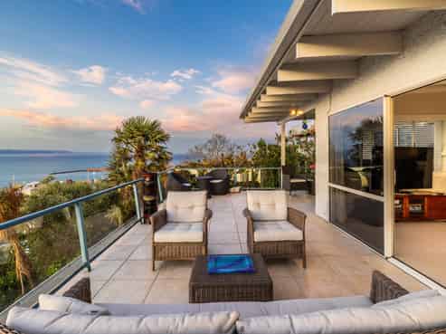 157 Thompson Road, Bluff Hill