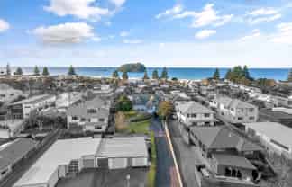11 Oceanview Road, Mount Maunganui