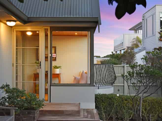 11 Oceanview Road, Mount Maunganui