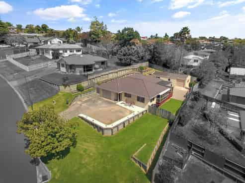 4 Tawhiri View, Pyes Pa