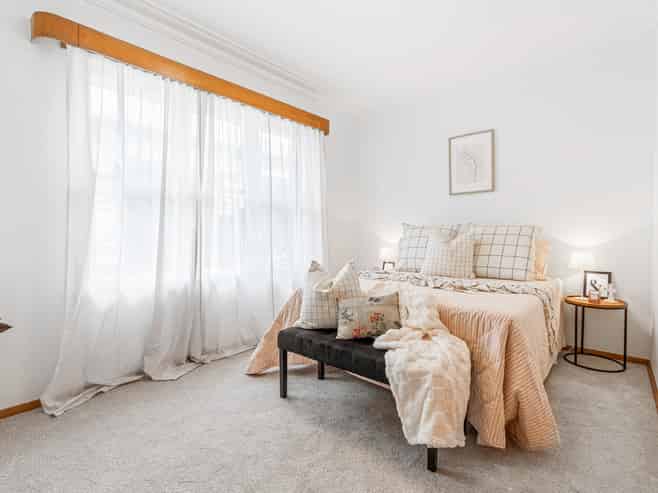 57 Hargest Crescent, Saint Kilda