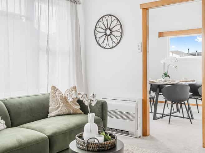 57 Hargest Crescent, Saint Kilda