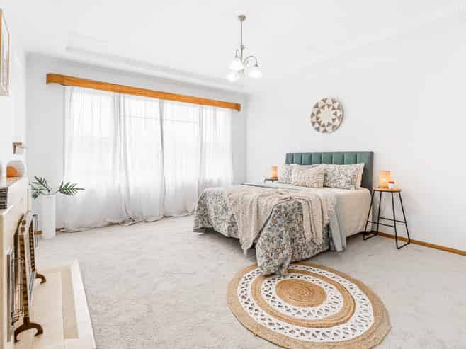 57 Hargest Crescent, Saint Kilda