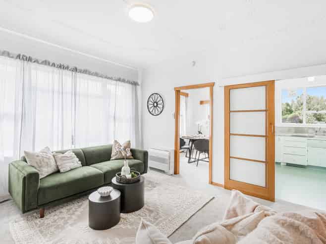 57 Hargest Crescent, Saint Kilda