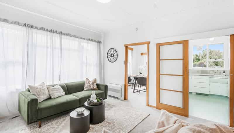 57 Hargest Crescent, Saint Kilda