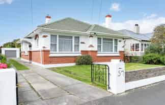 57 Hargest Crescent, Saint Kilda