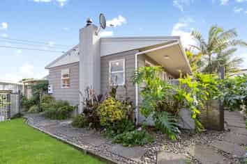 107 Ireland Road, Mount Wellington