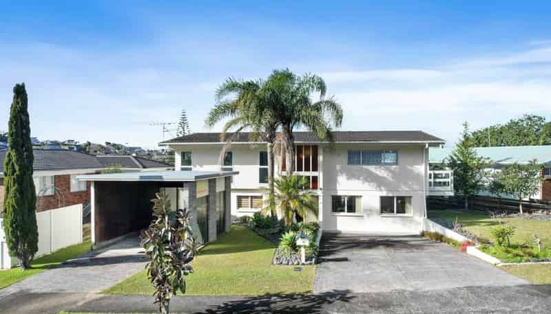 19 Ravenwood Drive, Forrest Hill