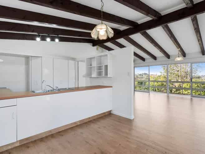 19 Ravenwood Drive, Forrest Hill