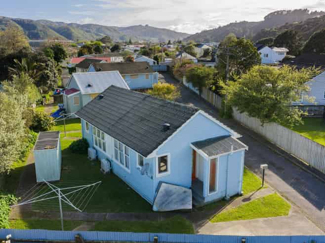 2A Macky Street, Taita